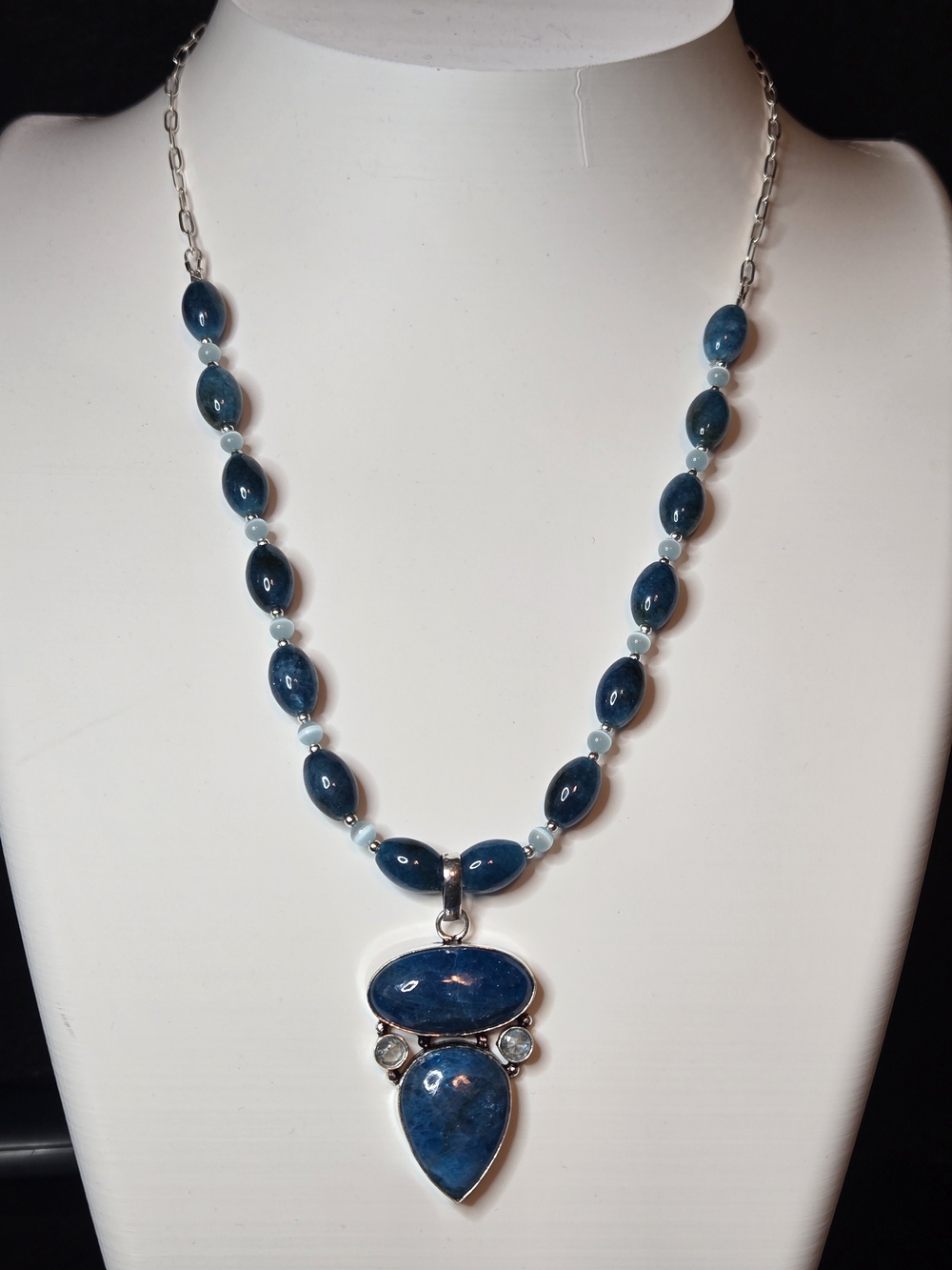 Blue Apatite Necklace - Picture 2 of 4